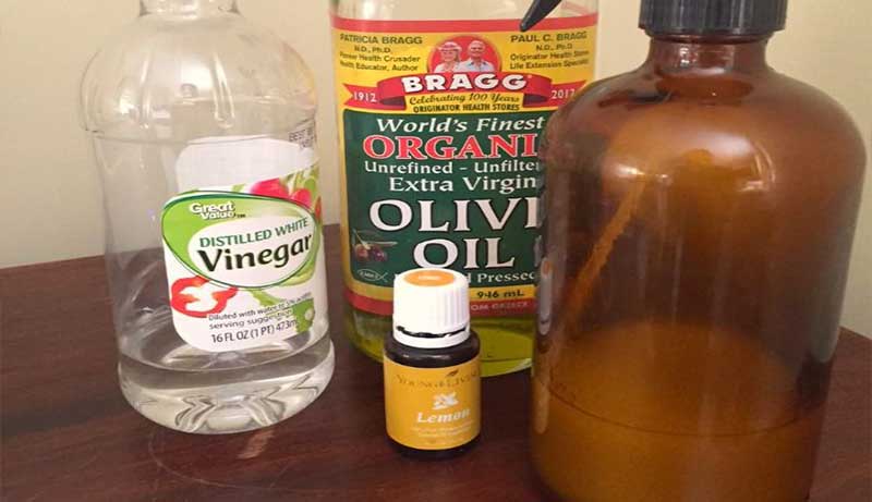 Make Vinegar and Olive Oil Solution