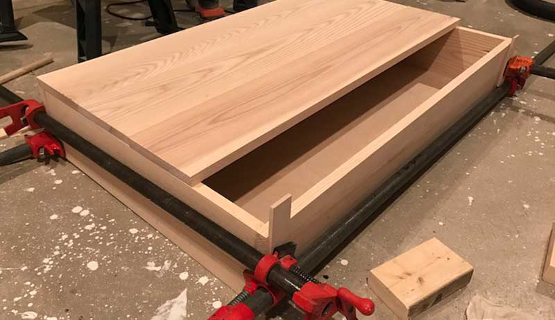 Steps of How to Make a Lift Top Coffee Table